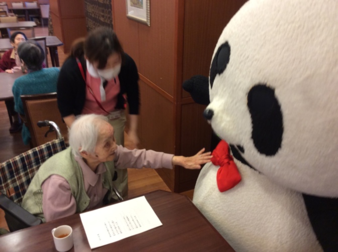 Sompoケア ラヴィーレ弁天町 ホームだより 介護付きホーム 介護付有料老人ホーム Sompoケア Sompoケア ラヴィーレ弁天町 ホームだより 介護付きホーム 介護付有料老人ホーム Sompoケア