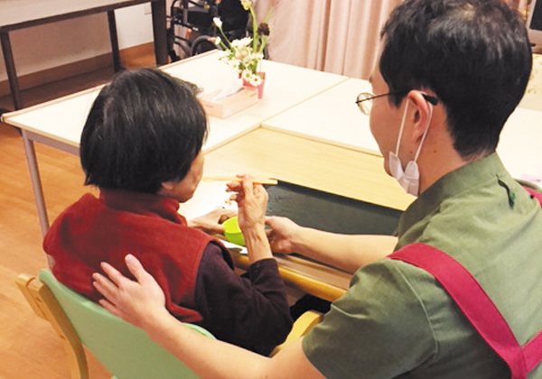 食べたい気持ちに寄り添いながら、お手伝いしています。